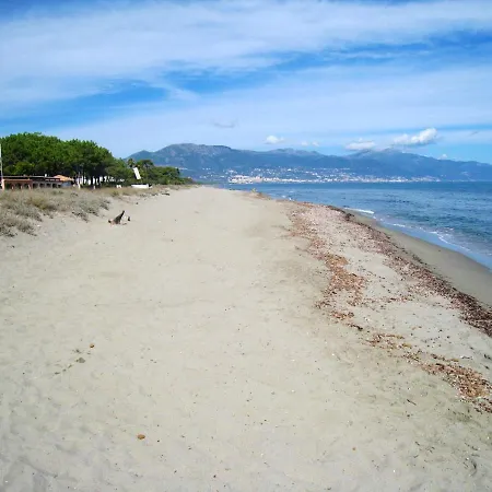 House With 2 Bedrooms In With Enclosed Garden And Wifi 50 M From The * Borgo (Corsica)